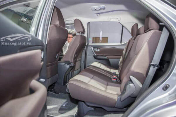 hang-ghe-sau-toyota-fortuner-2020-may-dau-so-san-toyota-an-giang-8