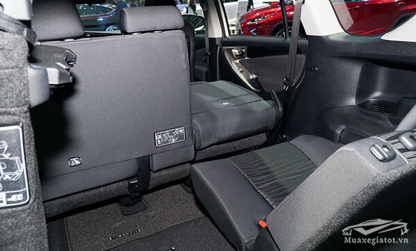 hang-ghe-thu-ba-toyota-innova-2020-v-toyota-an-giang-15