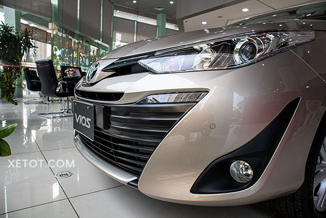 luoi-tan-nhiet-xe-toyota-vios-2020-xetot-com