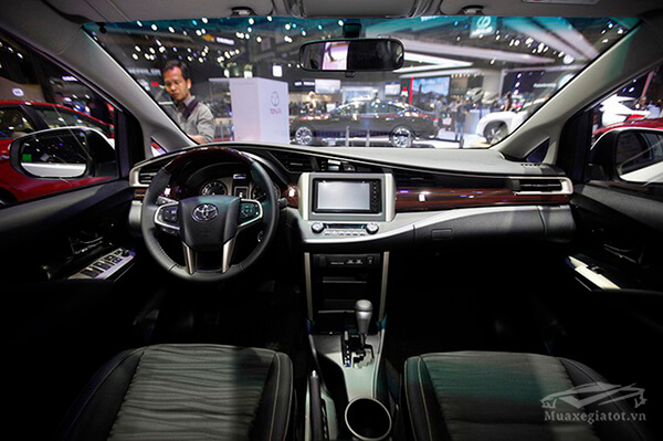 tien-nghi-toyota-innova-2020-v-toyota-an-giang-12