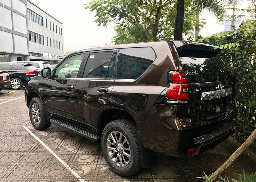 duoi-xe-toyota-prado-2020-2021-toyota-an-giang