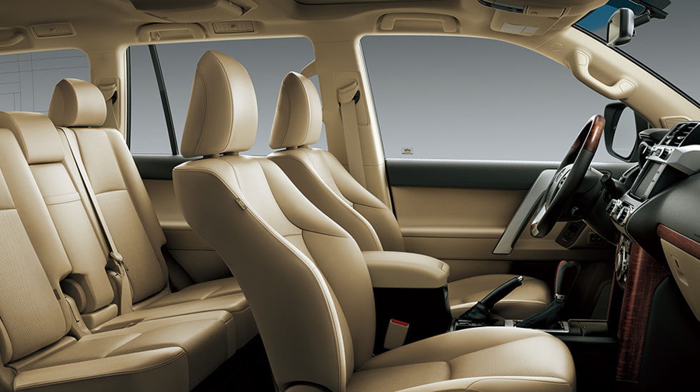 khong-gian-noi-that-toyota-prado-2020-2021-toyota-an-giang