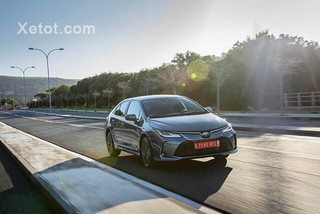 toyota-corolla-altis-2020-the-he-thu-12-toyota-an-giang-1