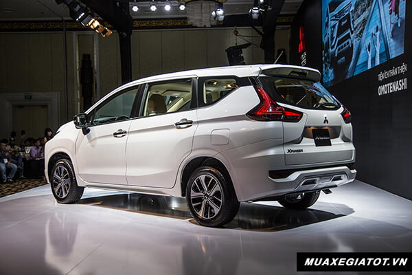 hong-xe-mitsubishi-xpander-2020-Xetot-com-4