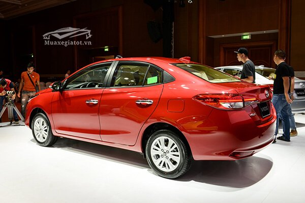 hong-xe-toyota-vios-2020-2021-ototoyota-com-vn