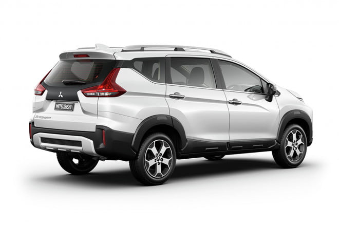 6-mitsubishi-xpander-cross-2020-muaxegiatot-vn
