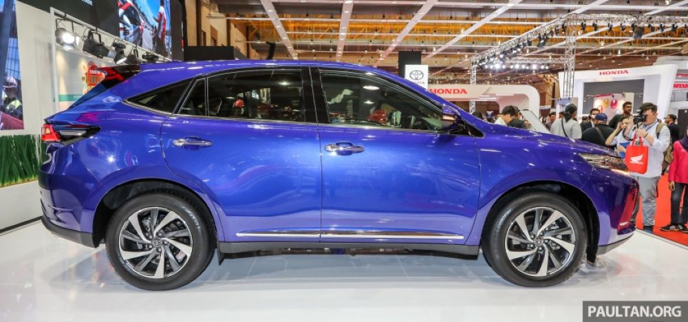 than-xe-toyota-harrier-2021-malaysia-toyota-an-giang