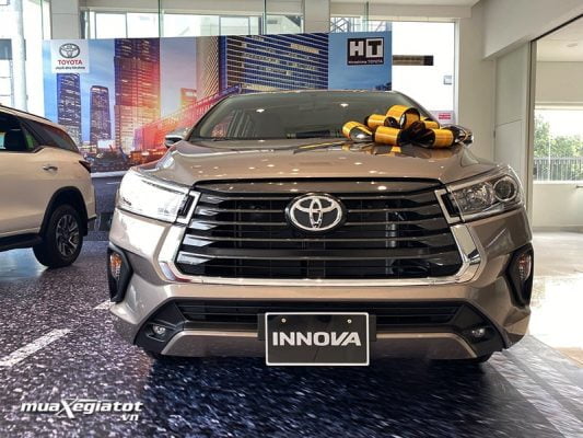 dau-xe-toyota-innova-2021-20g-muaxegiatot-vn-3