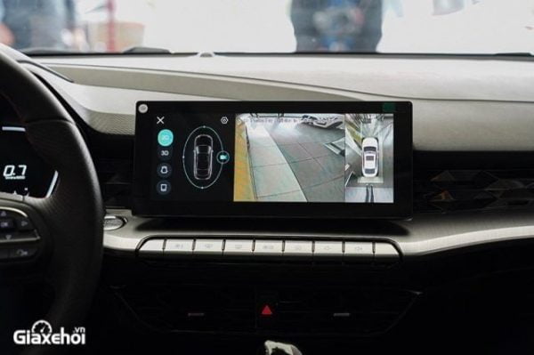 MG5 Sedan 5 chỗ giá chỉ từ 399 triệu, Xe rộng rãi với 